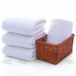 Khăn tắm Anita giữ màu bền đẹp sau nhiều lần giặt.