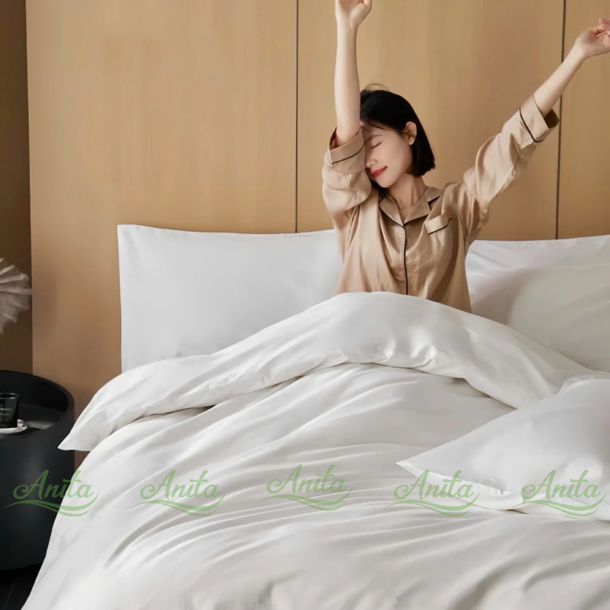 Vỏ mền Anita cotton thấm hút tốt, không gây kích ứng da, dùng được quanh năm